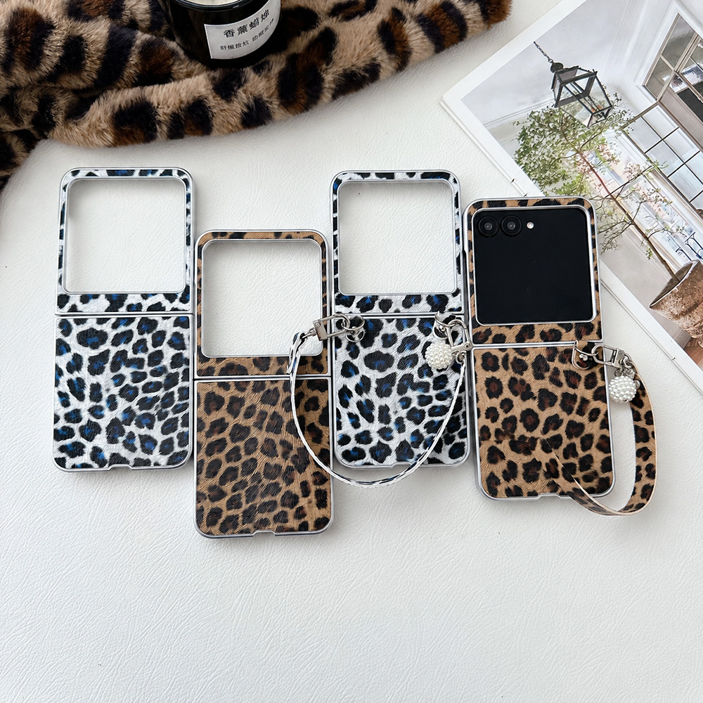 Gaming Accessories Storage - Casing Ponsel Lipat Motif Macan Tutul